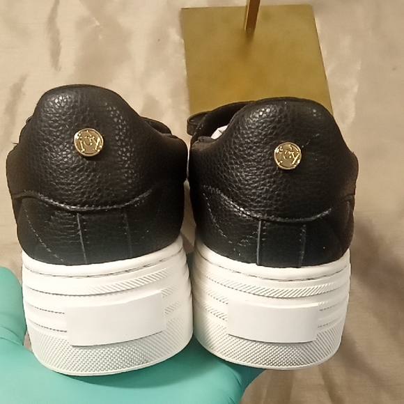 Joy Black Slip-On Sneakers NEW - Picture 7 of 7